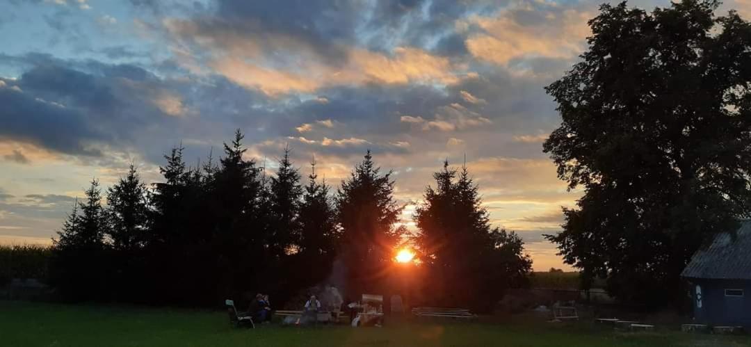 Noclegi Nad Biebrza Stara Szkola Wrocen Buitenkant foto